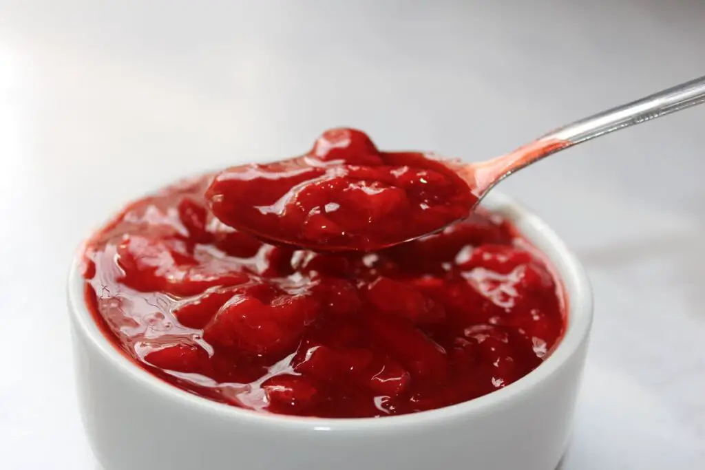 strawberry sauce 
