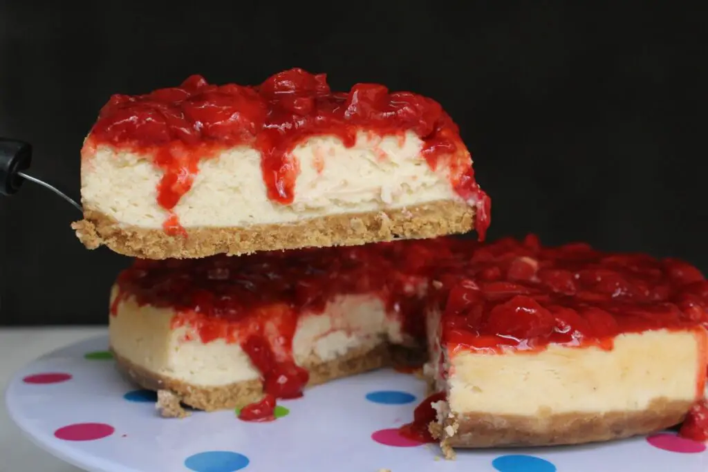 light strawberry cheesecake