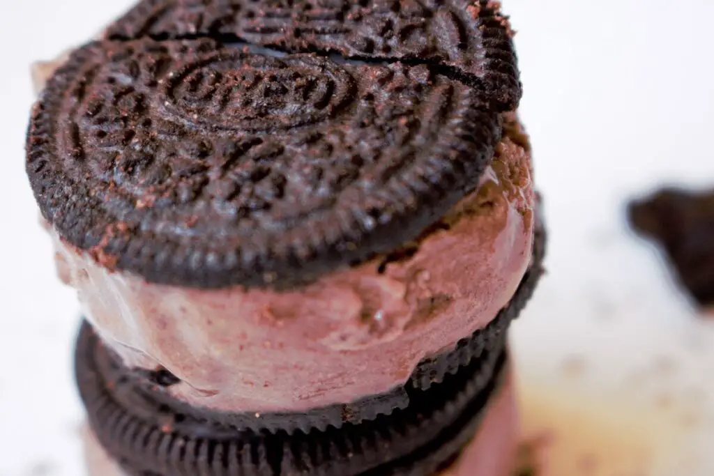 oreo ice cream sandwich cake