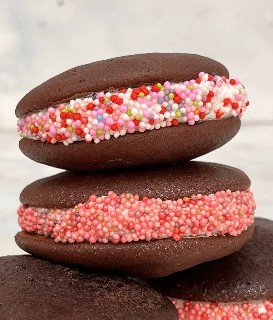 chocolate whoopie pie cookies