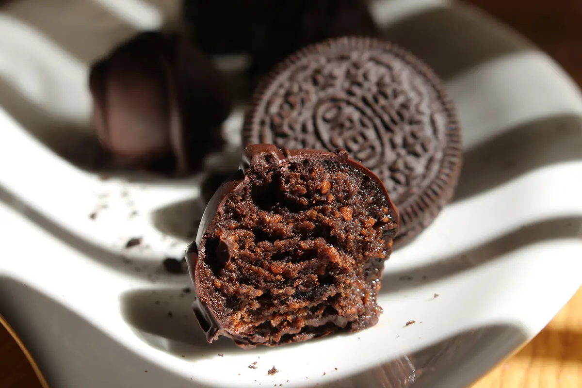 easy oreo cream cheese balls