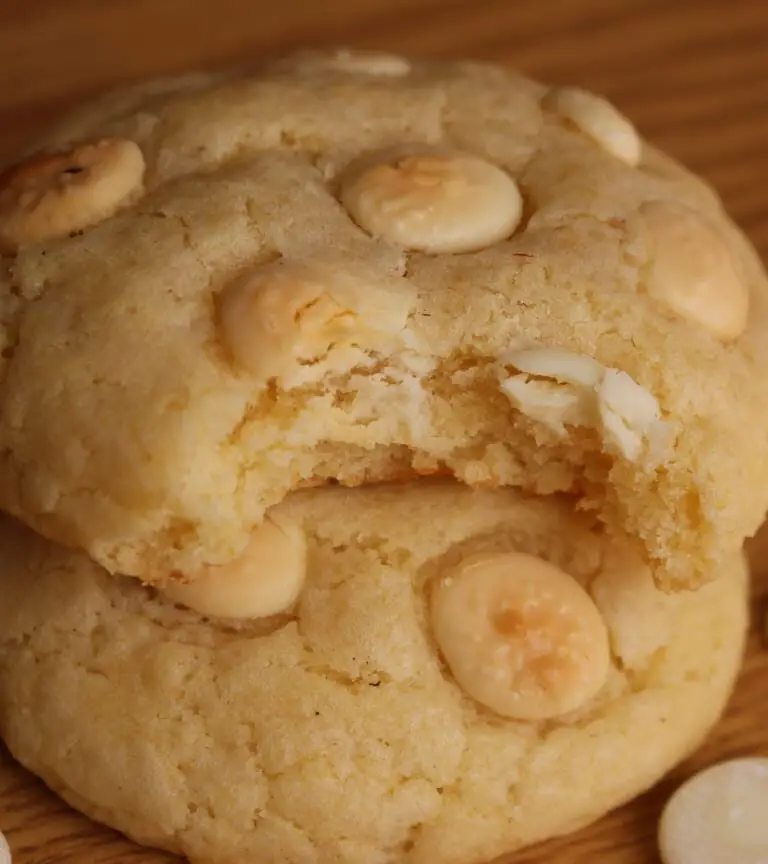 White Chocolate Chip Cookies