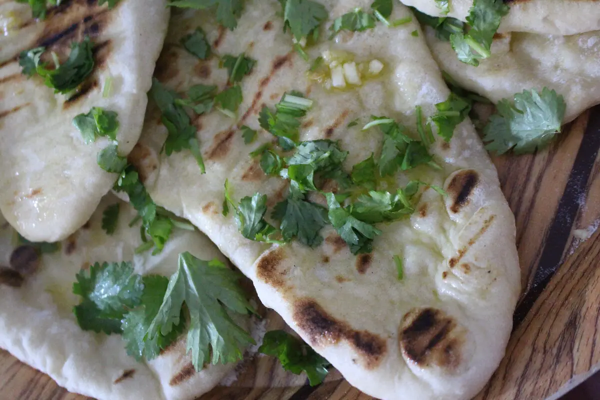 garlic naan bread