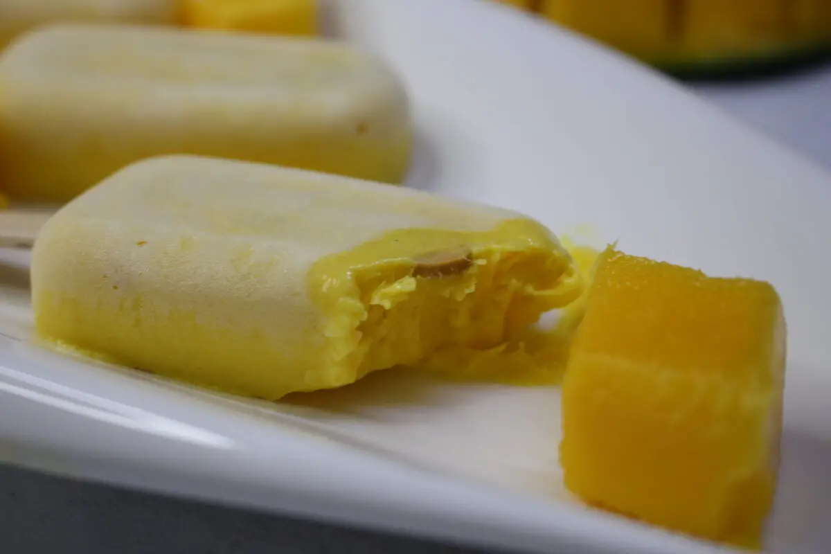 mango popsicles