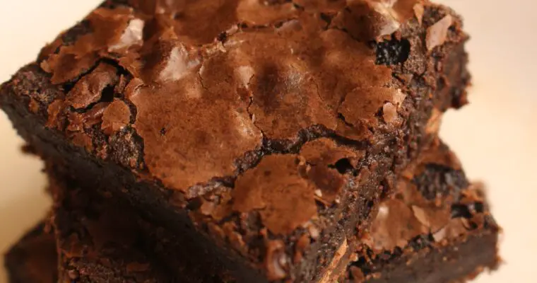 Easy Fudgy Brownies Recipe