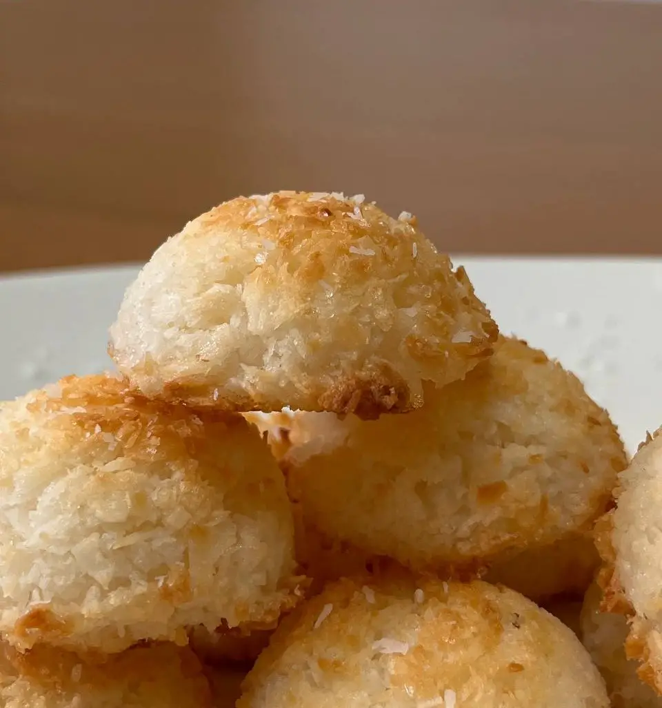 homemade coconut macaroon recipe