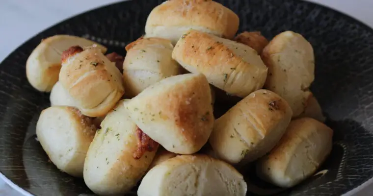 The Best Parmesan Bread Bites Recipe