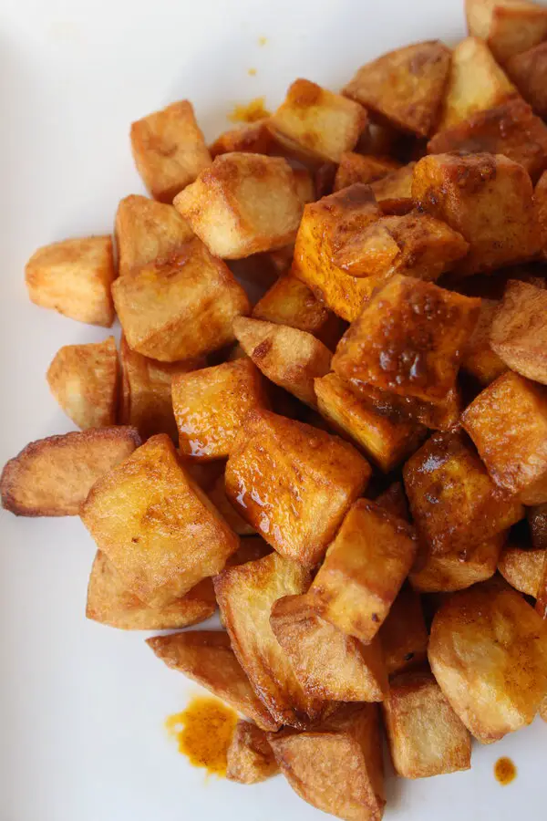 spanish patatas bravas