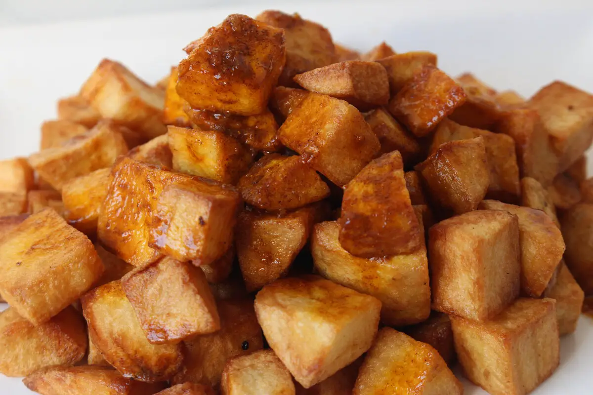 spanish patatas bravas